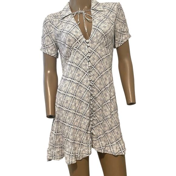 Free People 2 Melody Easy Print v-neck tie front collared dress D2 9068 - Picture 2 of 12